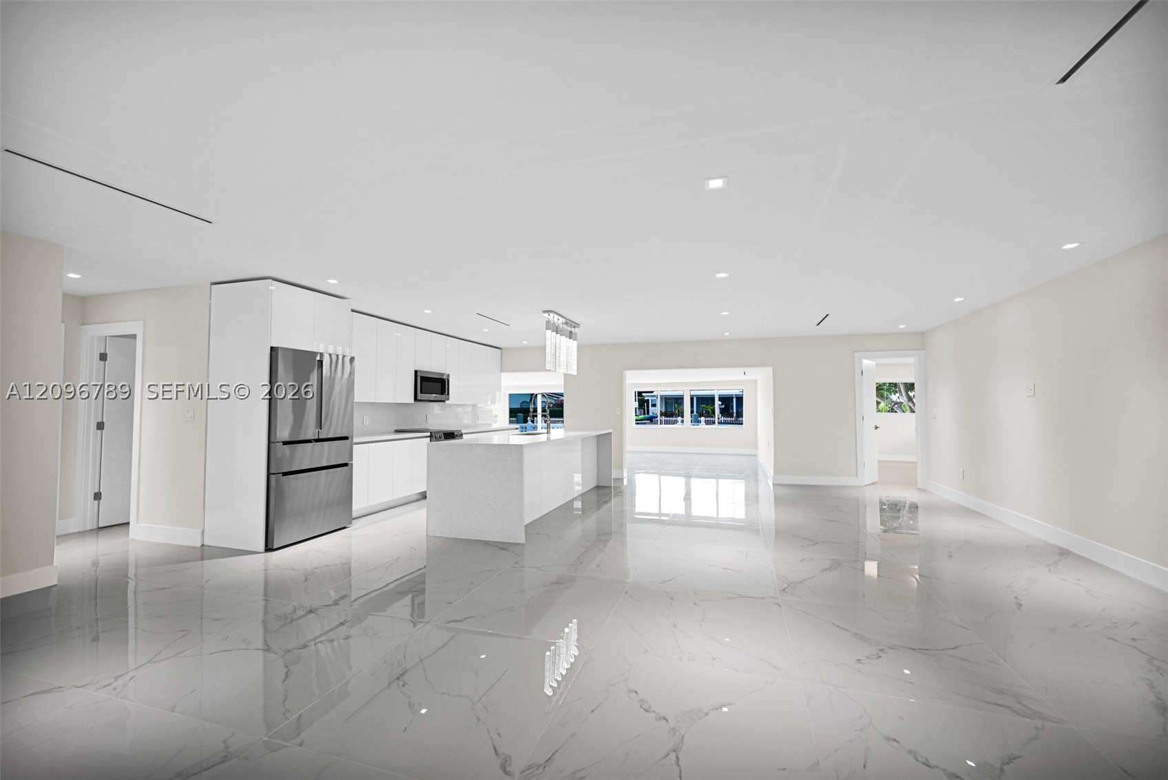 1250 NE 82nd St, Miami FL 33138