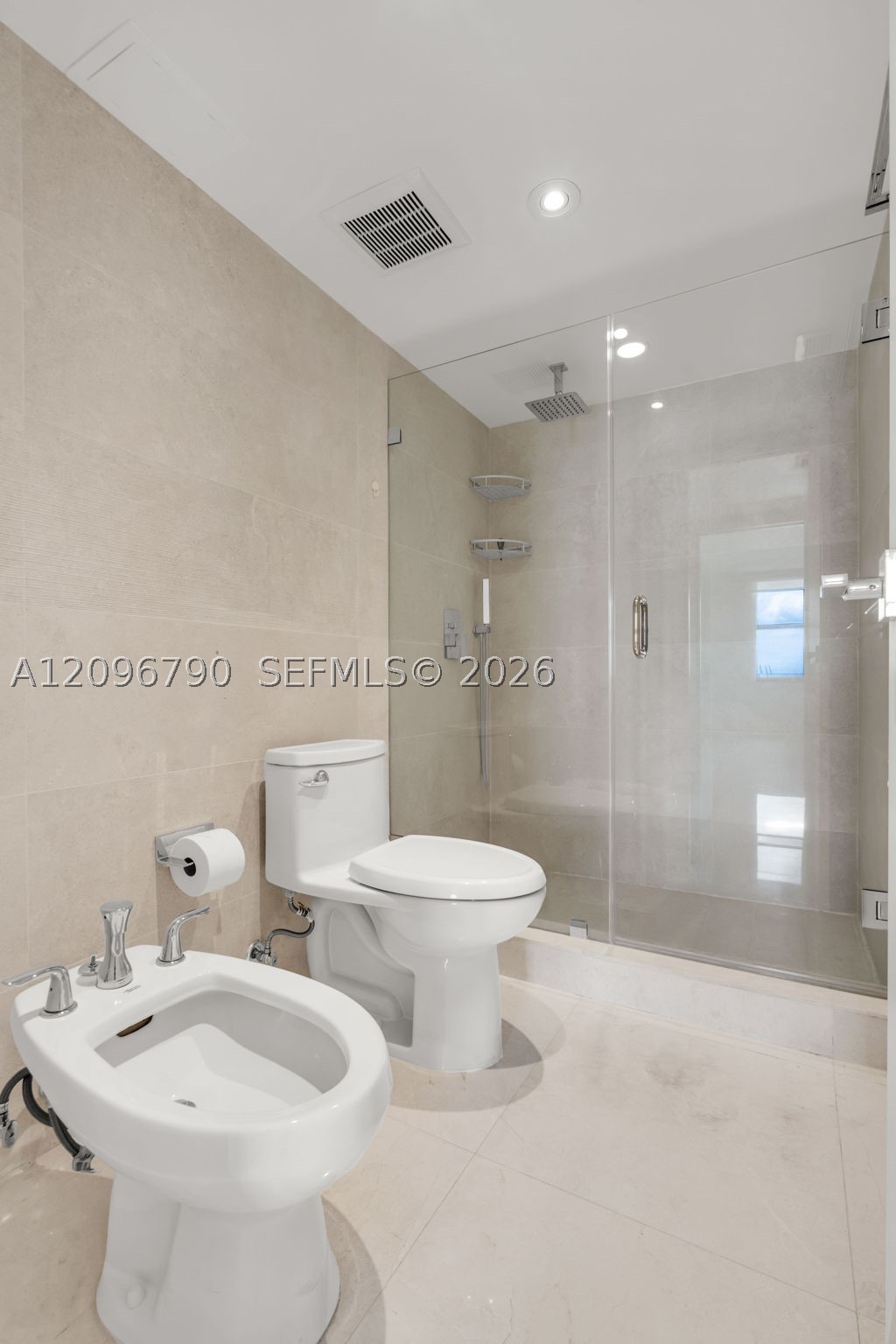2333 Brickell Ave #1007, Miami FL 33129
