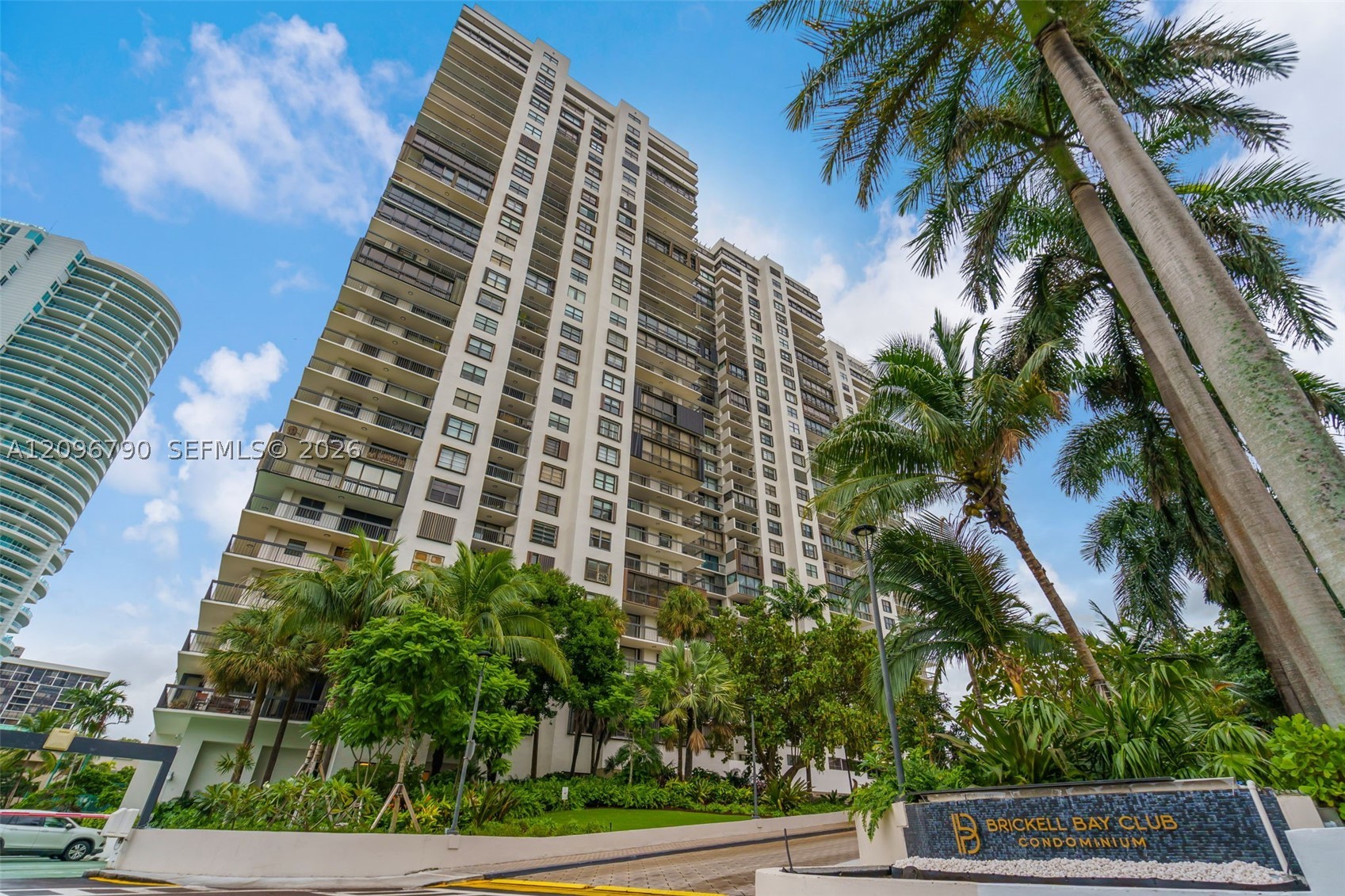 2333 Brickell Ave #1007, Miami FL 33129