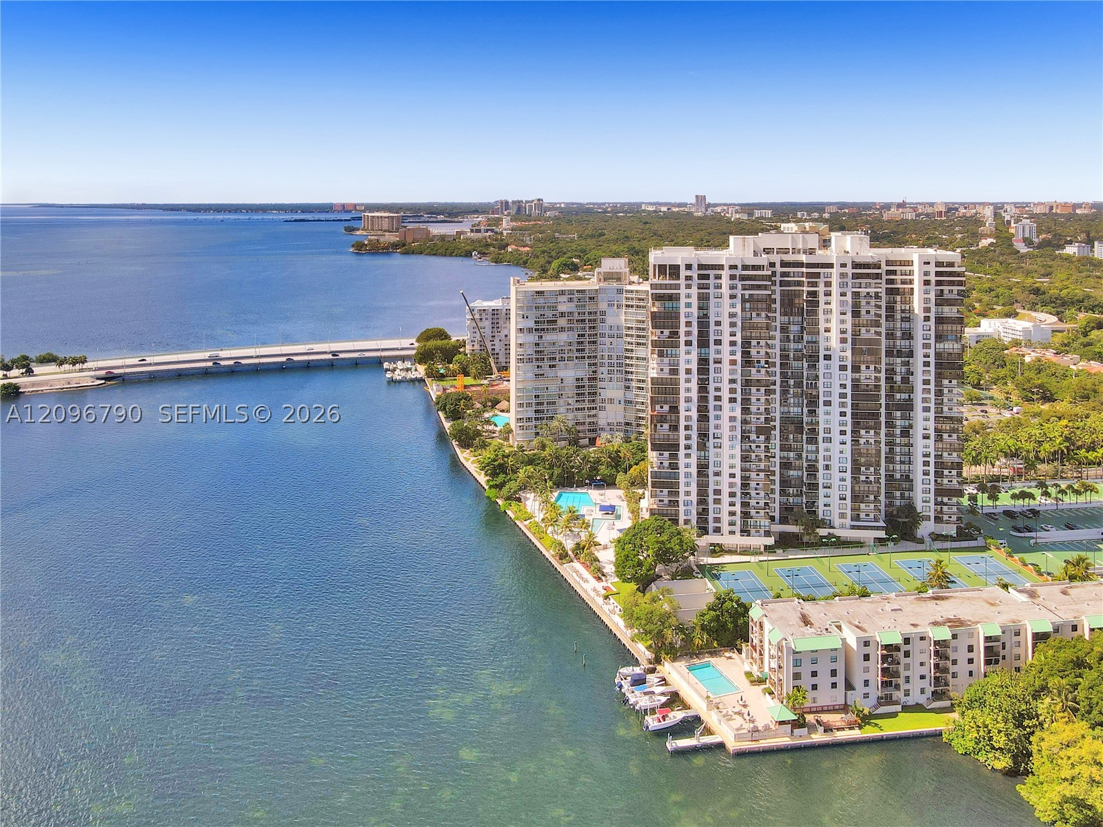 2333 Brickell Ave #1007, Miami FL 33129