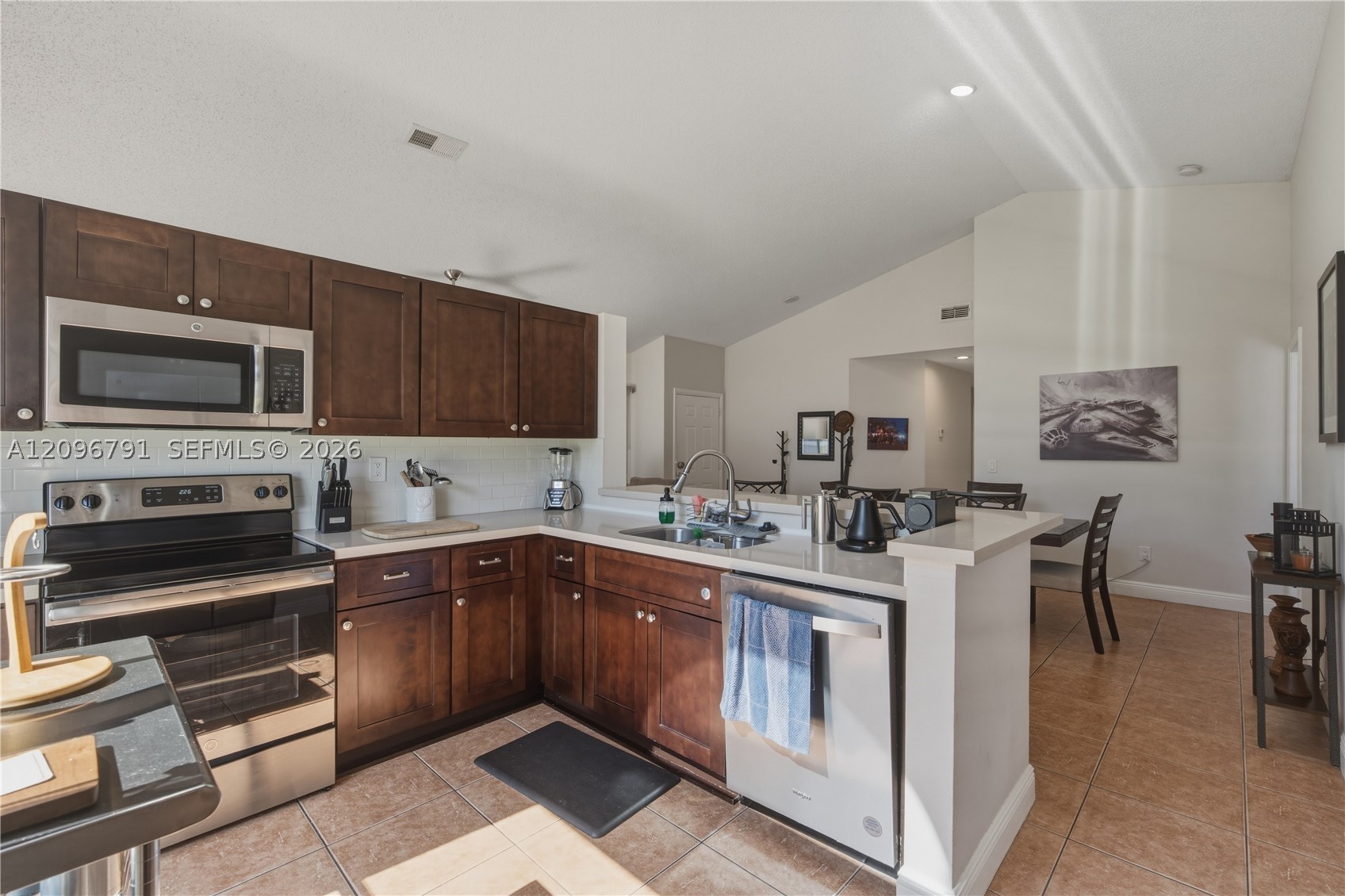 728 Holly St #0, North Lauderdale FL 33068
