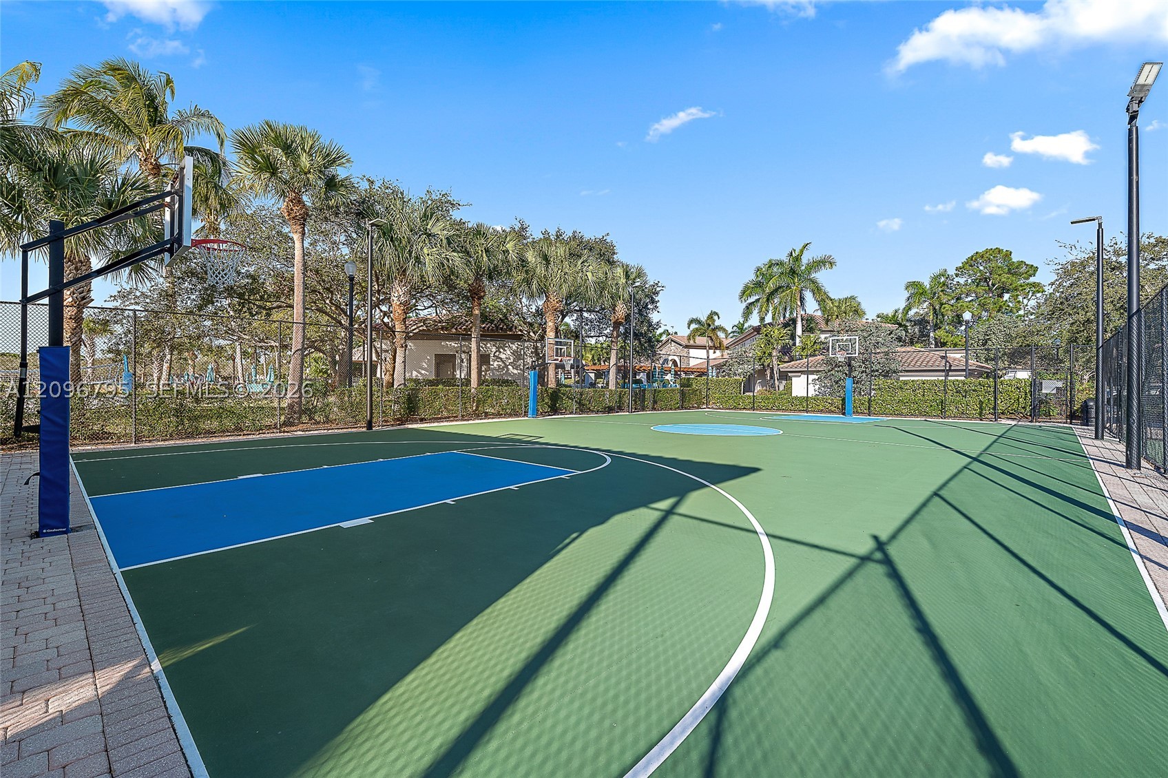 39 Stoney Dr, Palm Beach Gardens FL 33410