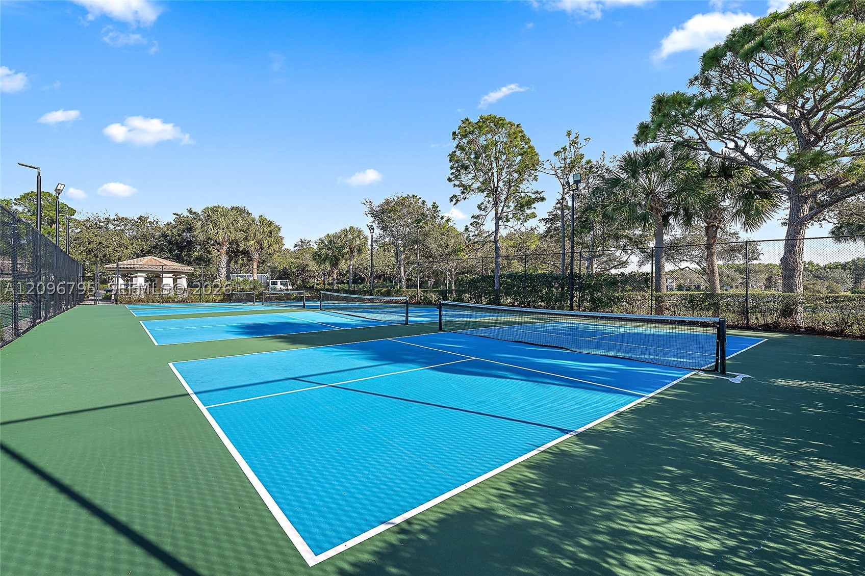 39 Stoney Dr, Palm Beach Gardens FL 33410