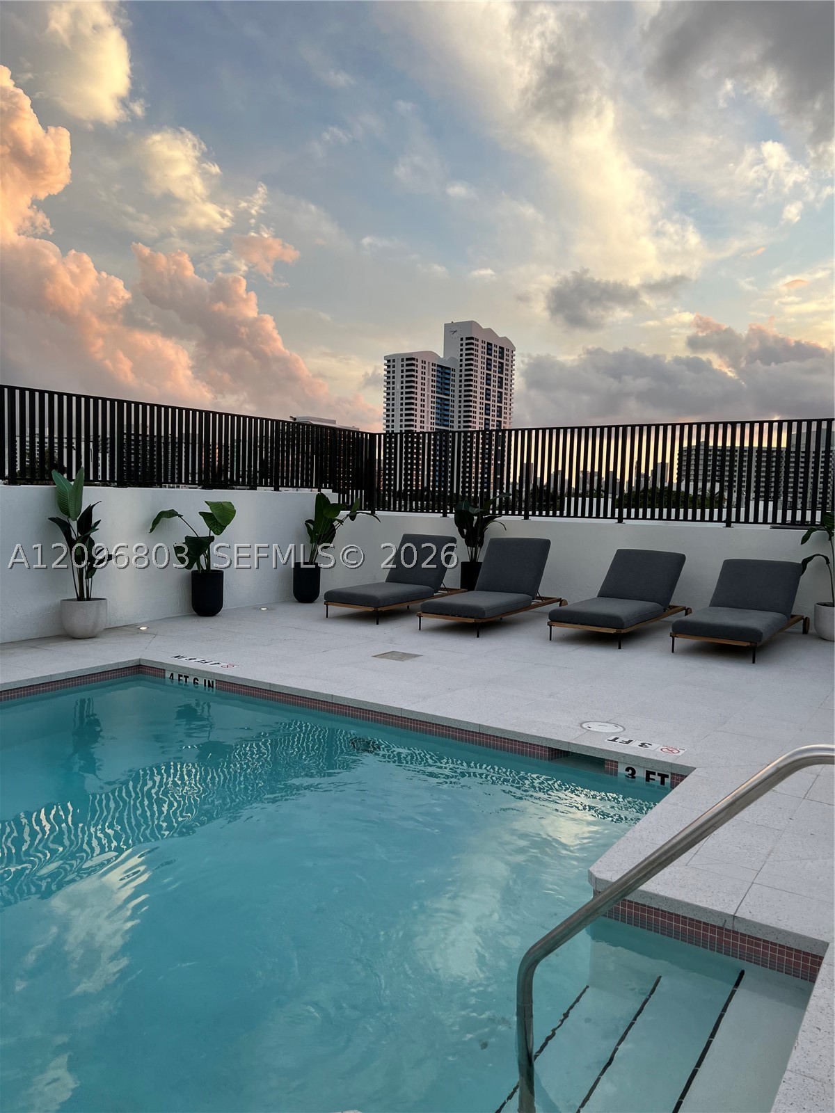 1030 15th St #316, Miami Beach FL 33139