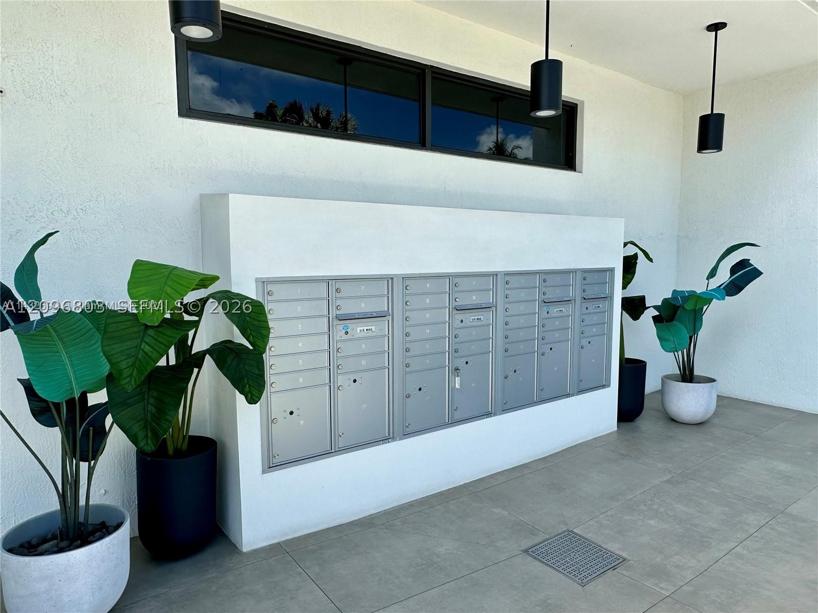 1030 15th St #316, Miami Beach FL 33139