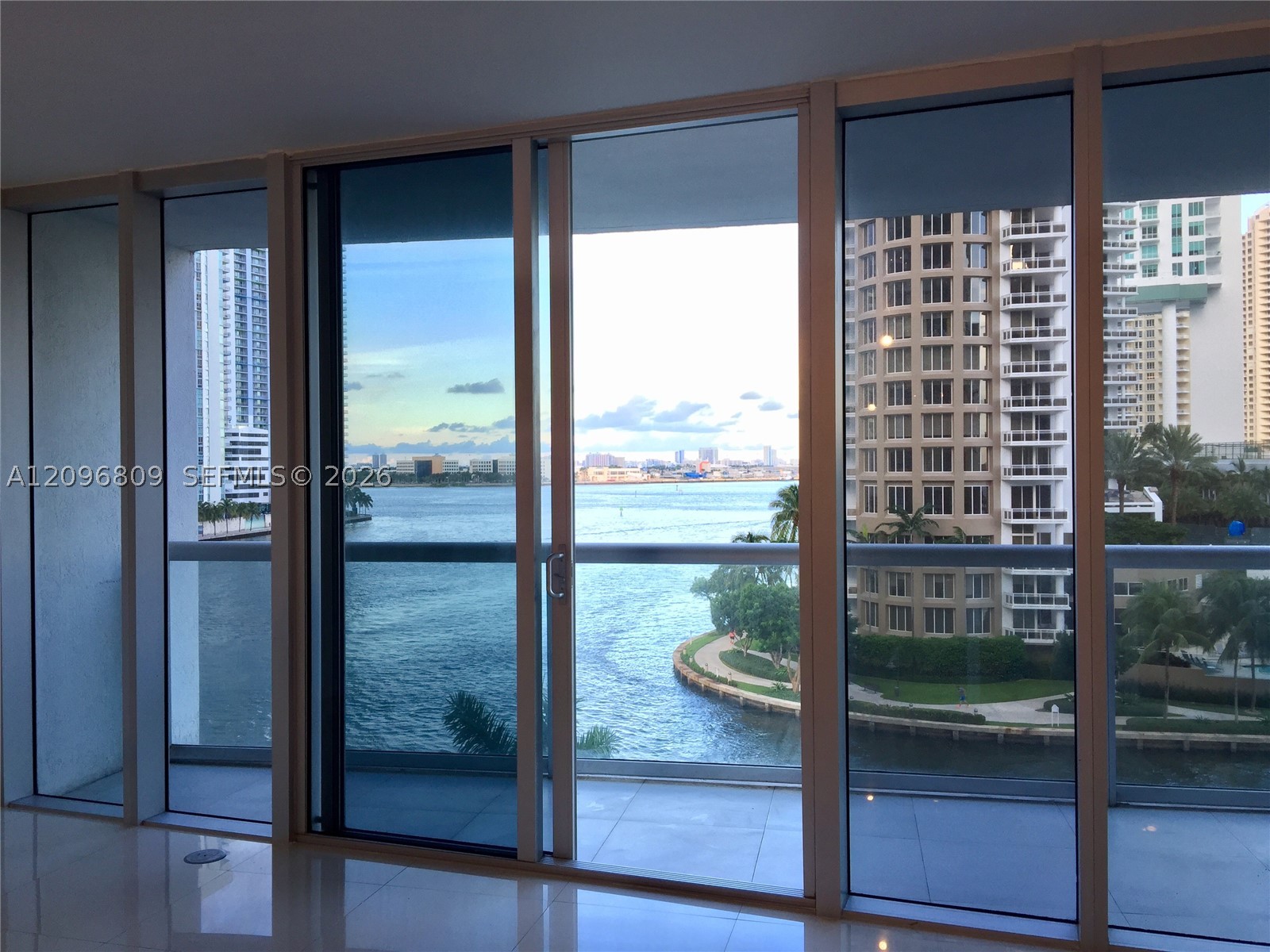 465 Brickell Ave #617, Miami FL 33131