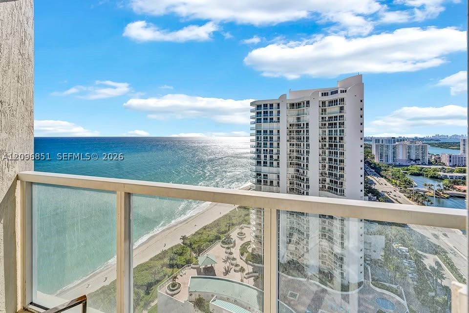 16699 Collins Ave #2508, Sunny Isles Beach FL 33160
