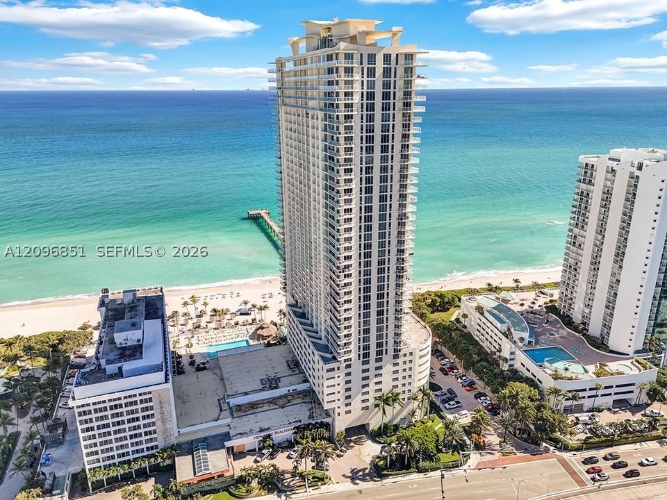 16699 Collins Ave #2508, Sunny Isles Beach FL 33160