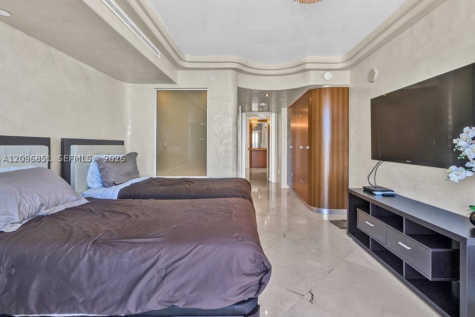 16699 Collins Ave #2508, Sunny Isles Beach FL 33160