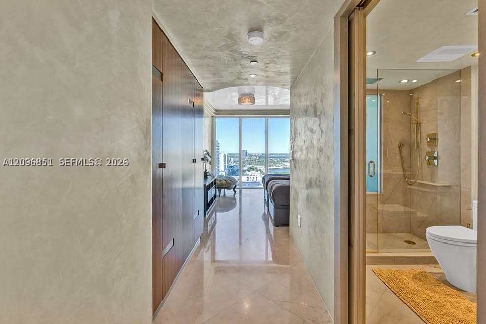 16699 Collins Ave #2508, Sunny Isles Beach FL 33160