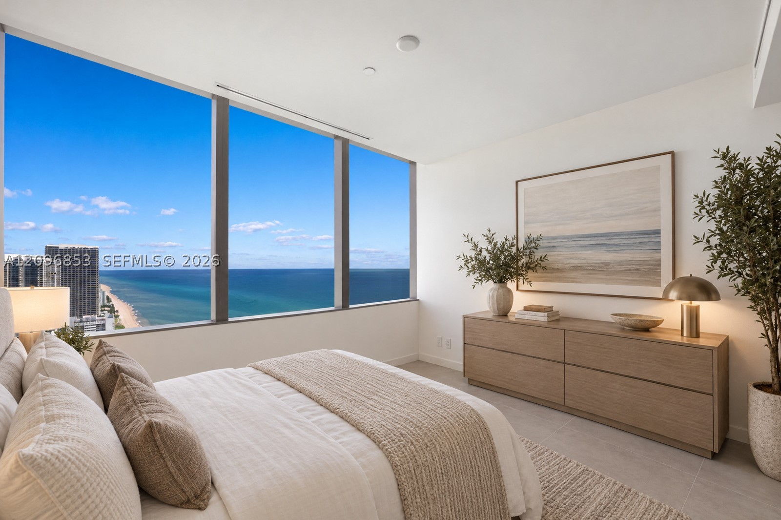2000 S Ocean Dr #PH-2, Hallandale Beach FL 33009