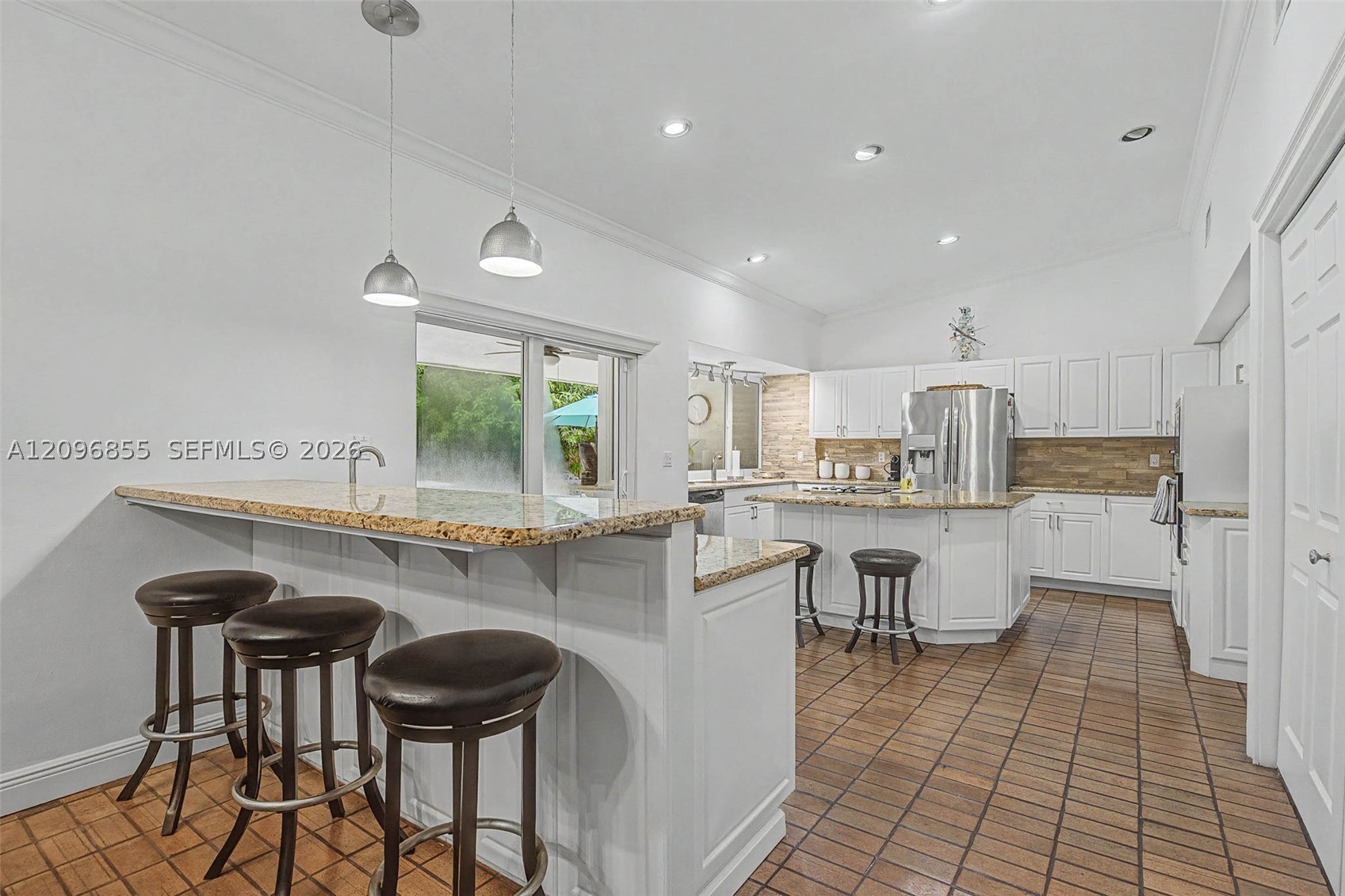 16100 SW 81st Ave, Palmetto Bay FL 33157