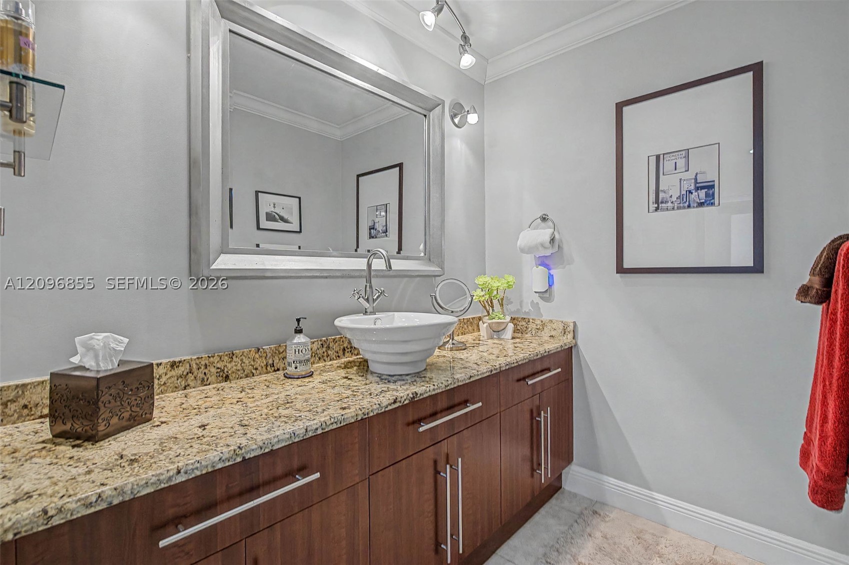 16100 SW 81st Ave, Palmetto Bay FL 33157