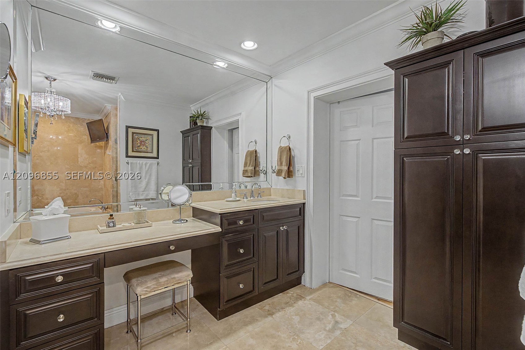 16100 SW 81st Ave, Palmetto Bay FL 33157