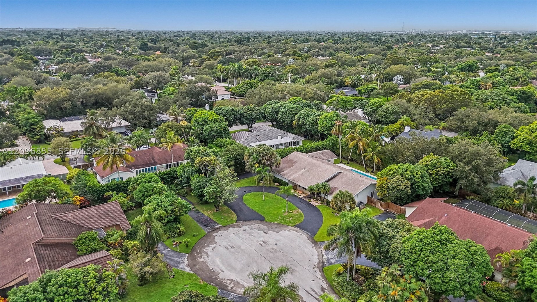 16100 SW 81st Ave, Palmetto Bay FL 33157
