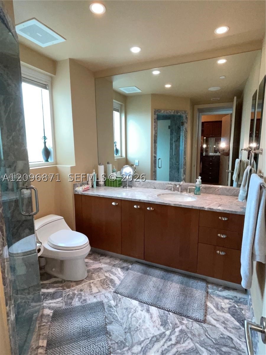 16047 Collins Ave #1701, Sunny Isles Beach FL 33160