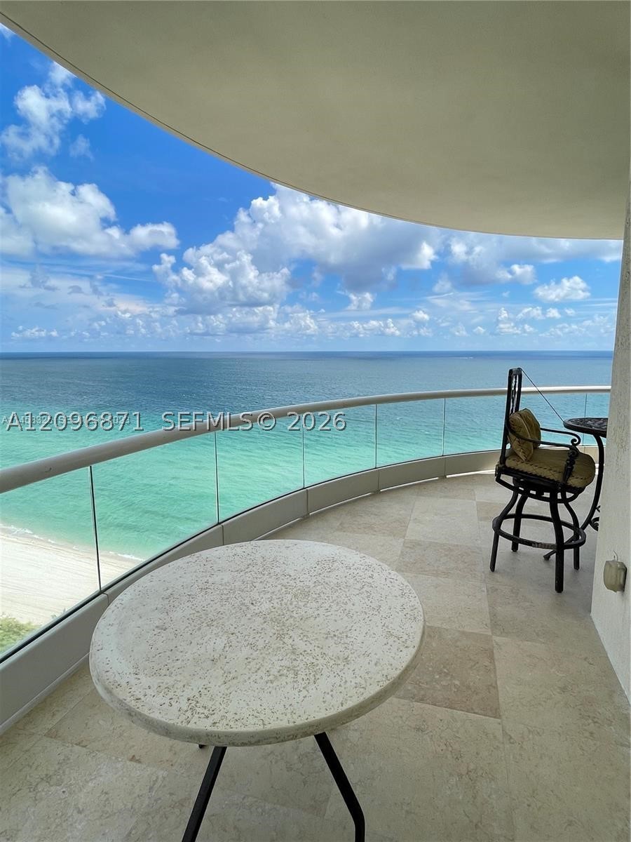 16047 Collins Ave #1701, Sunny Isles Beach FL 33160