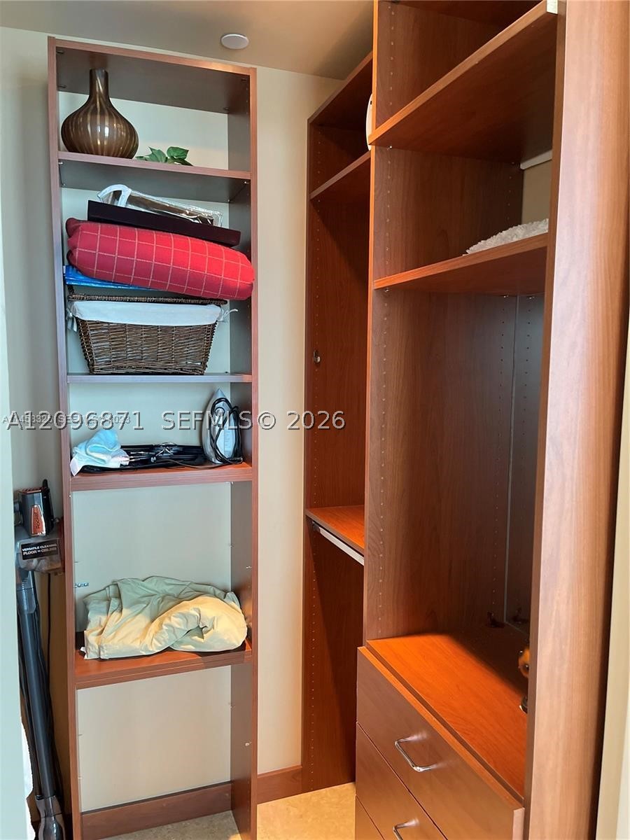 16047 Collins Ave #1701, Sunny Isles Beach FL 33160