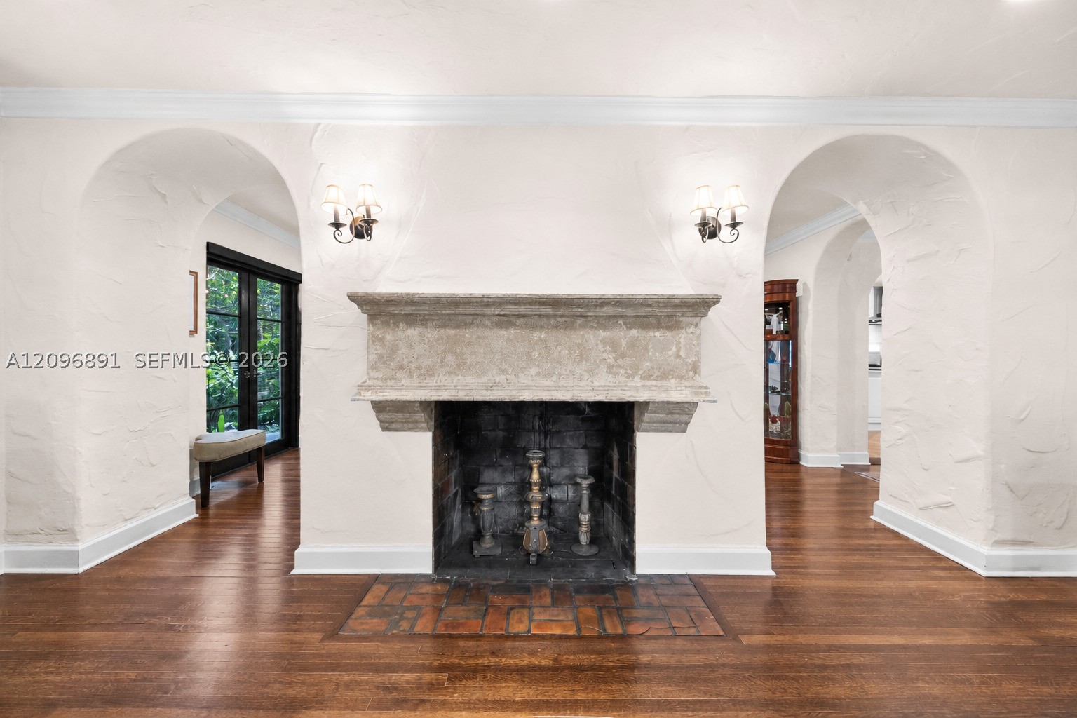 1140 Asturia Ave, Coral Gables FL 33134