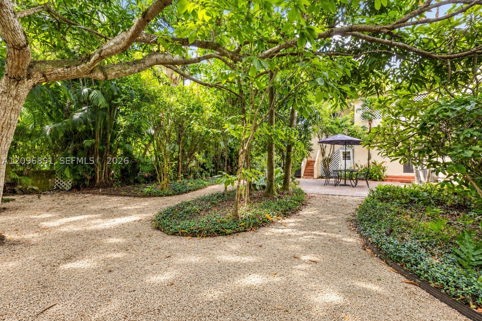 1140 Asturia Ave, Coral Gables FL 33134
