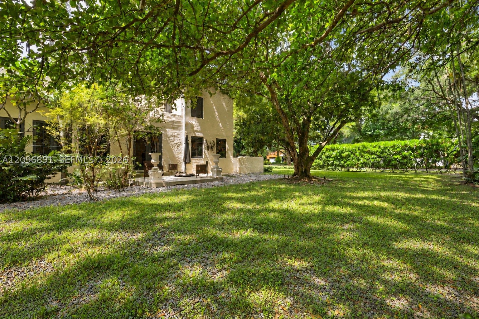 1140 Asturia Ave, Coral Gables FL 33134
