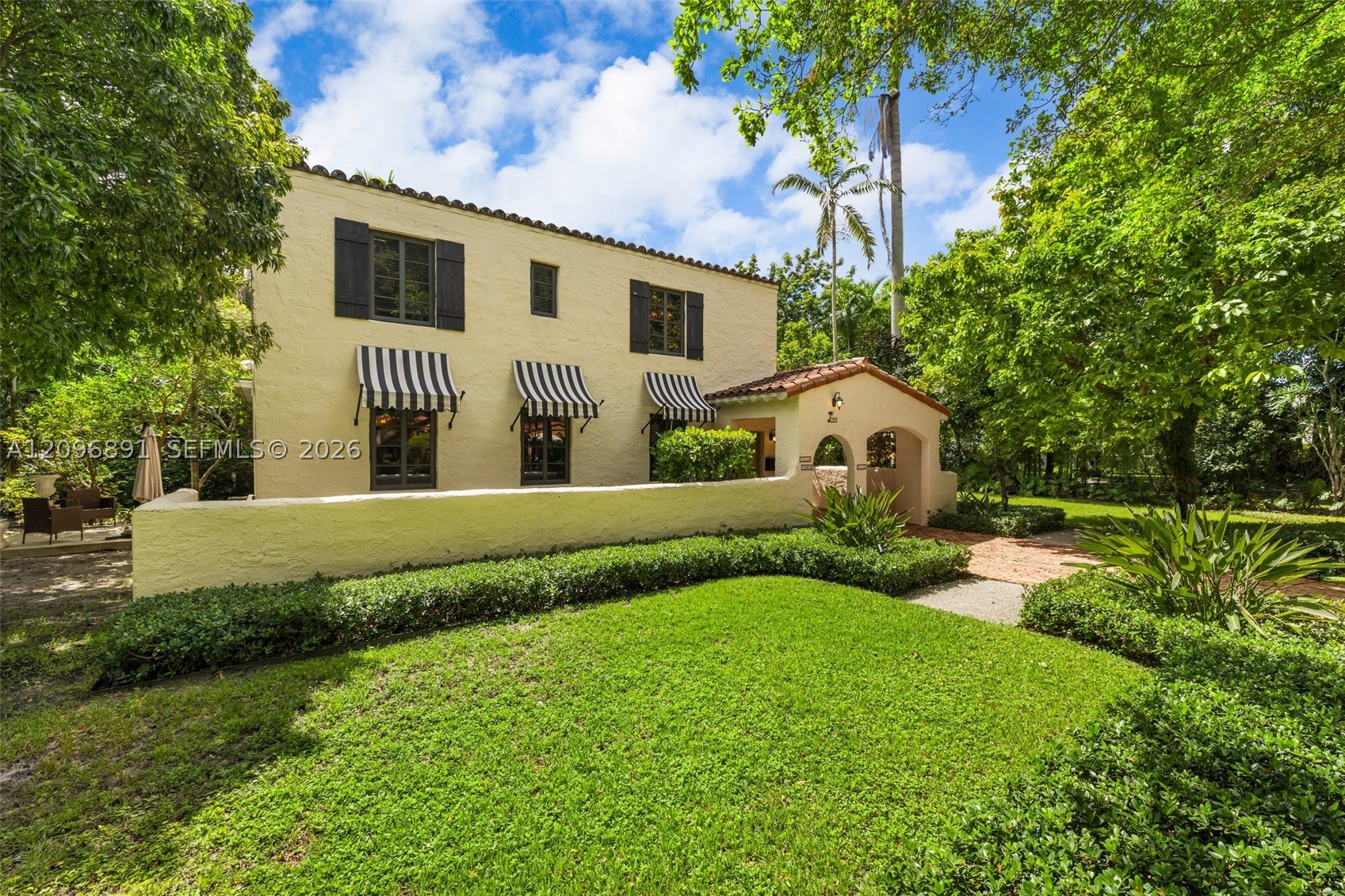 1140 Asturia Ave, Coral Gables FL 33134