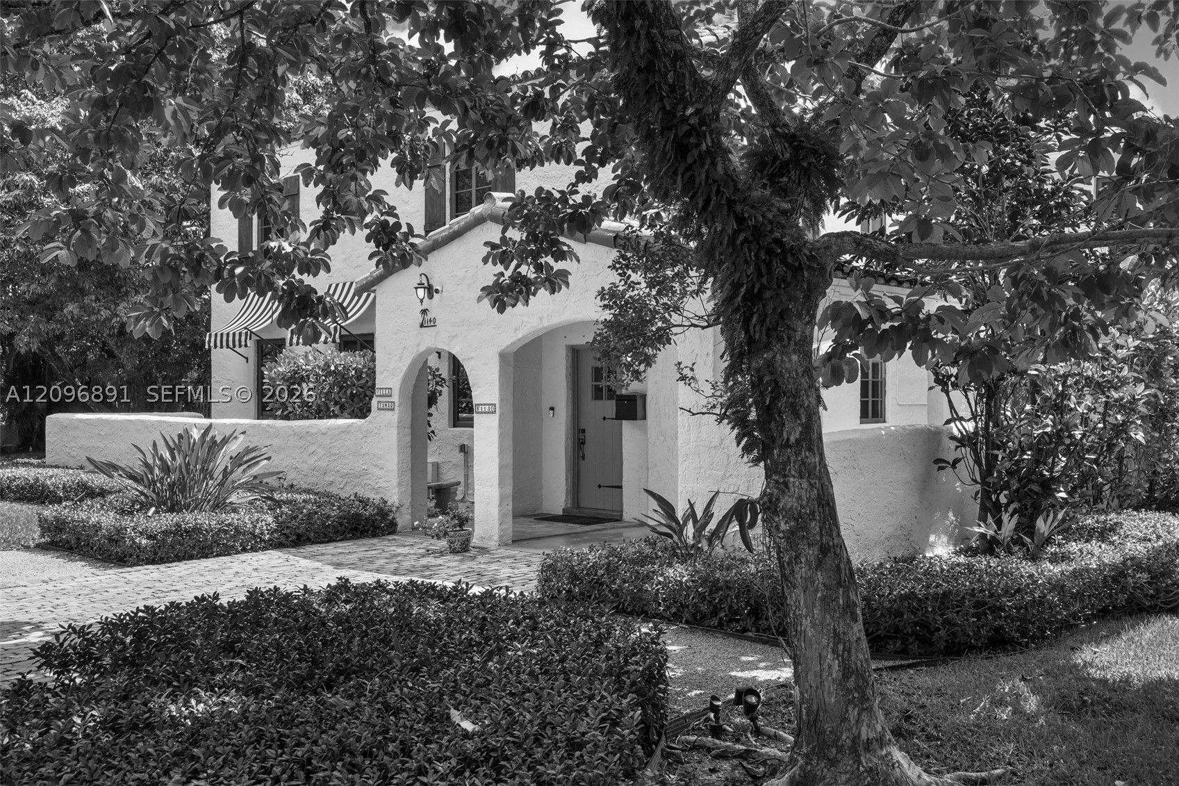 1140 Asturia Ave, Coral Gables FL 33134