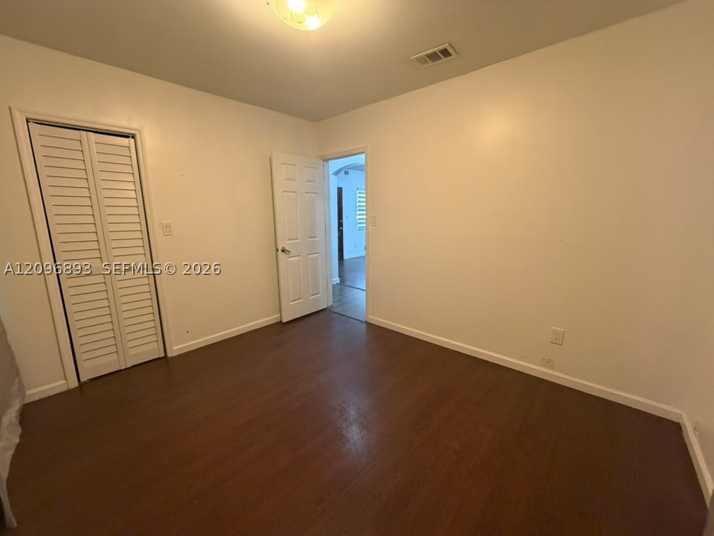 6871 SW 37th St #B, Miami FL 33155