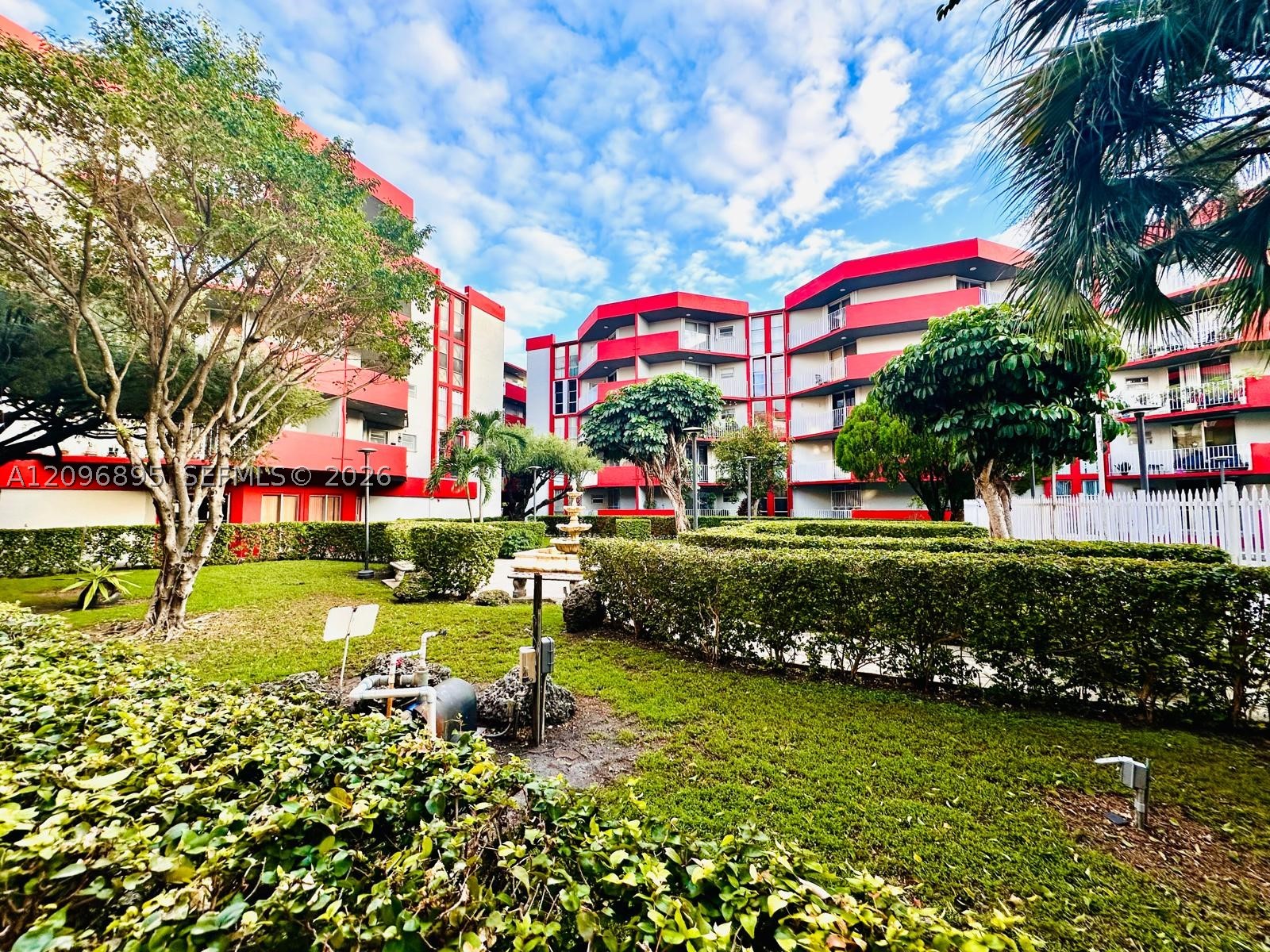 1750 W 46th St #535, Hialeah FL 33012