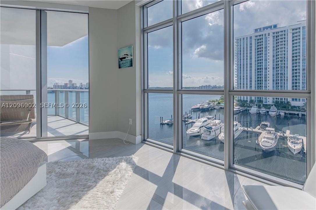 17301 Biscayne Blvd #703, North Miami Beach FL 33160