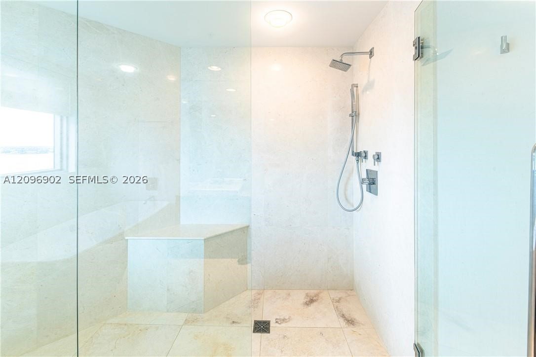 17301 Biscayne Blvd #703, North Miami Beach FL 33160
