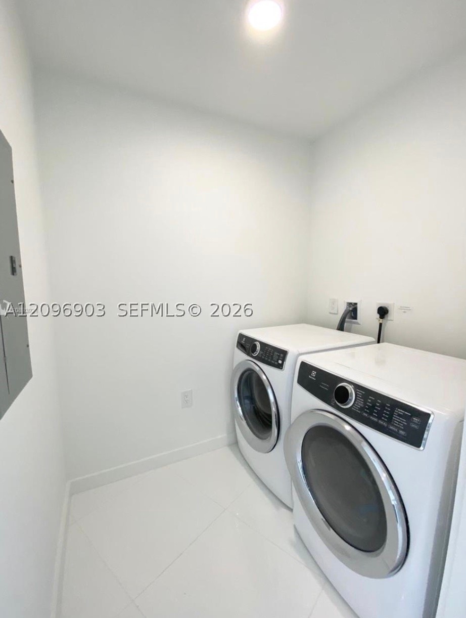 851 NE 1st Ave #3609, Miami FL 33132