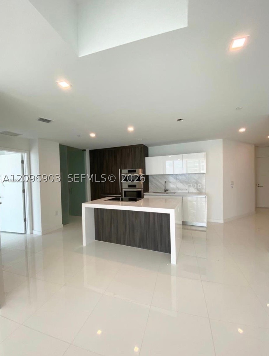 851 NE 1st Ave #3609, Miami FL 33132