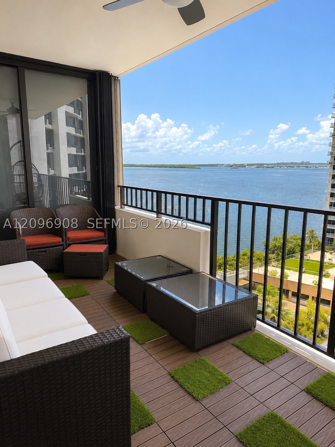 520 Brickell Key Dr #A1205, Miami FL 33131