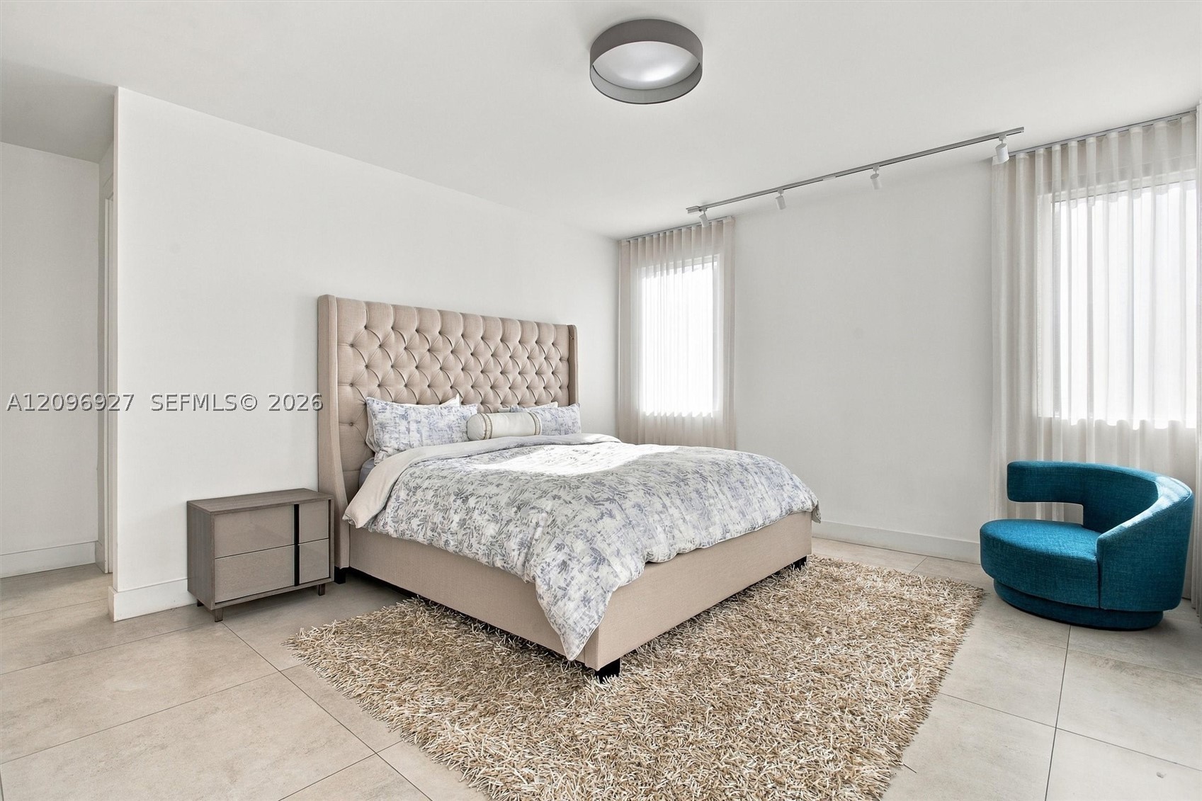 7482 NW 99th Ct, Doral FL 33178