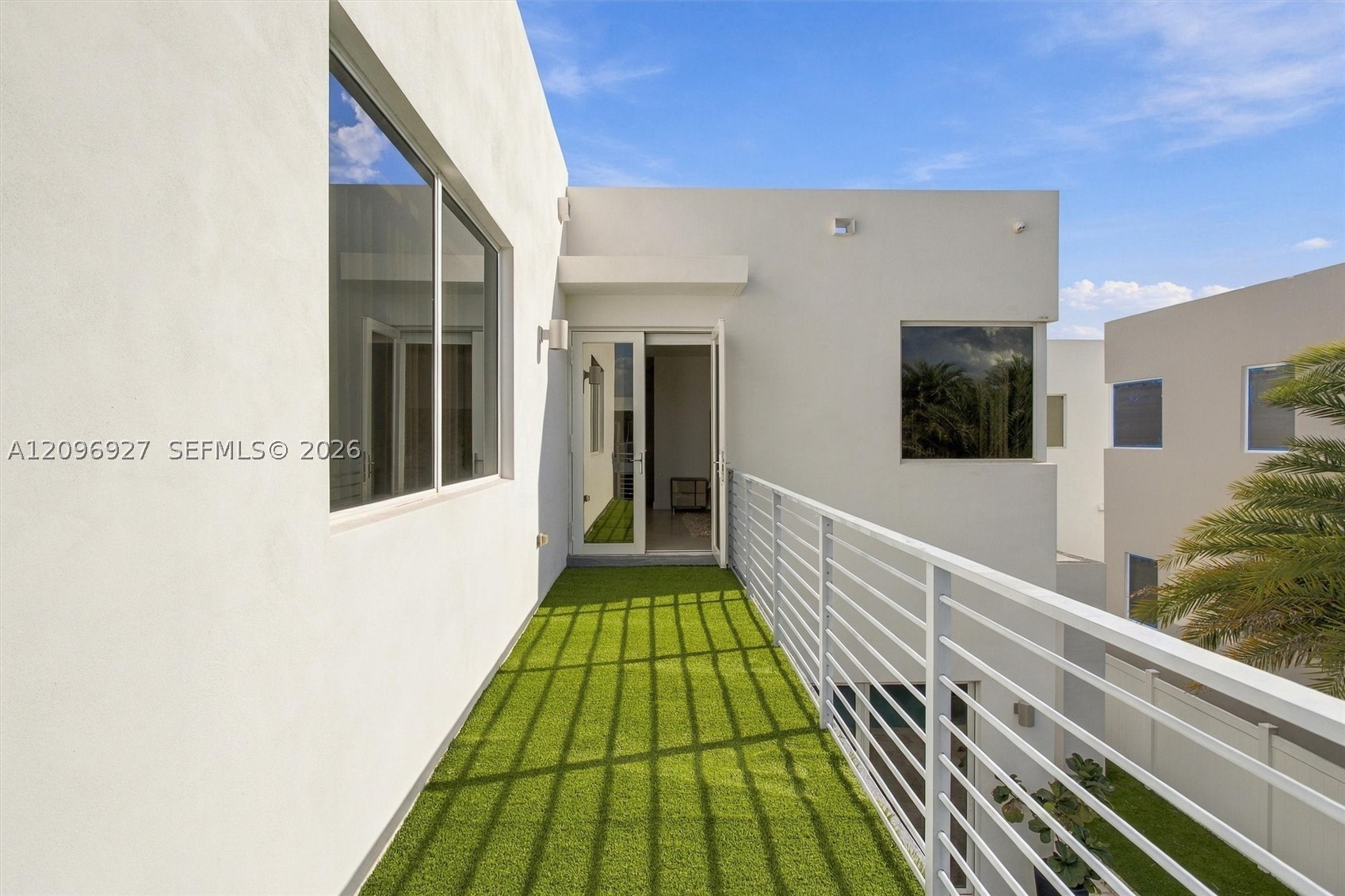7482 NW 99th Ct, Doral FL 33178