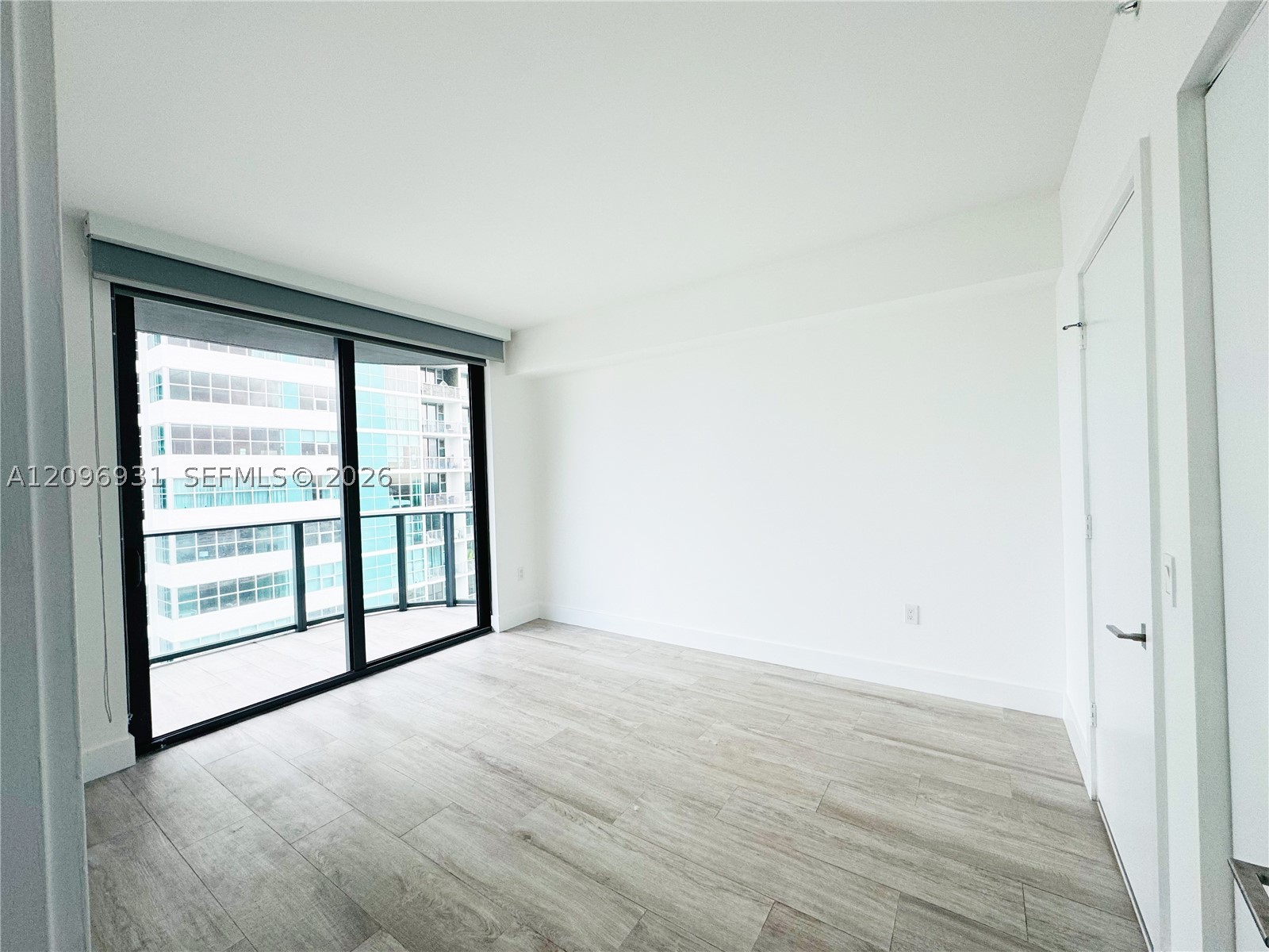121 NE 34th St #2302, Miami FL 33137