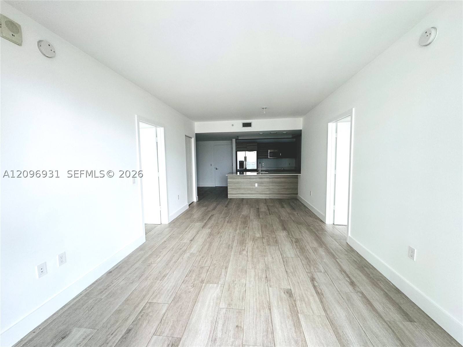 121 NE 34th St #2302, Miami FL 33137