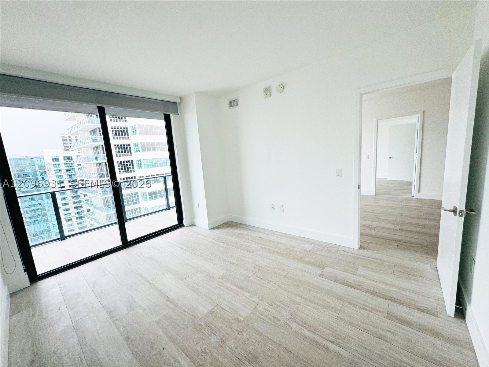 121 NE 34th St #2302, Miami FL 33137