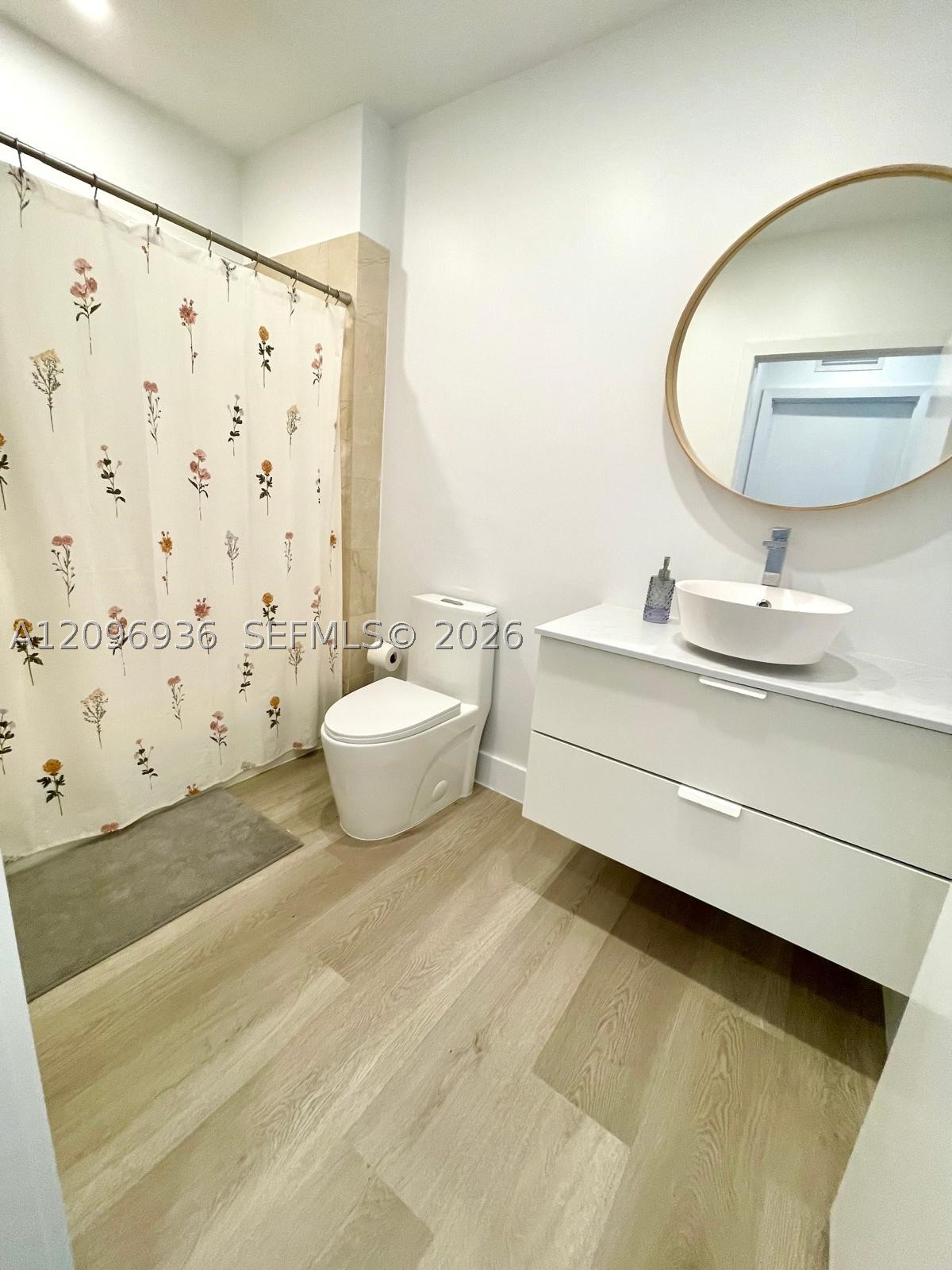 2525 SW 3rd Ave #903, Miami FL 33129