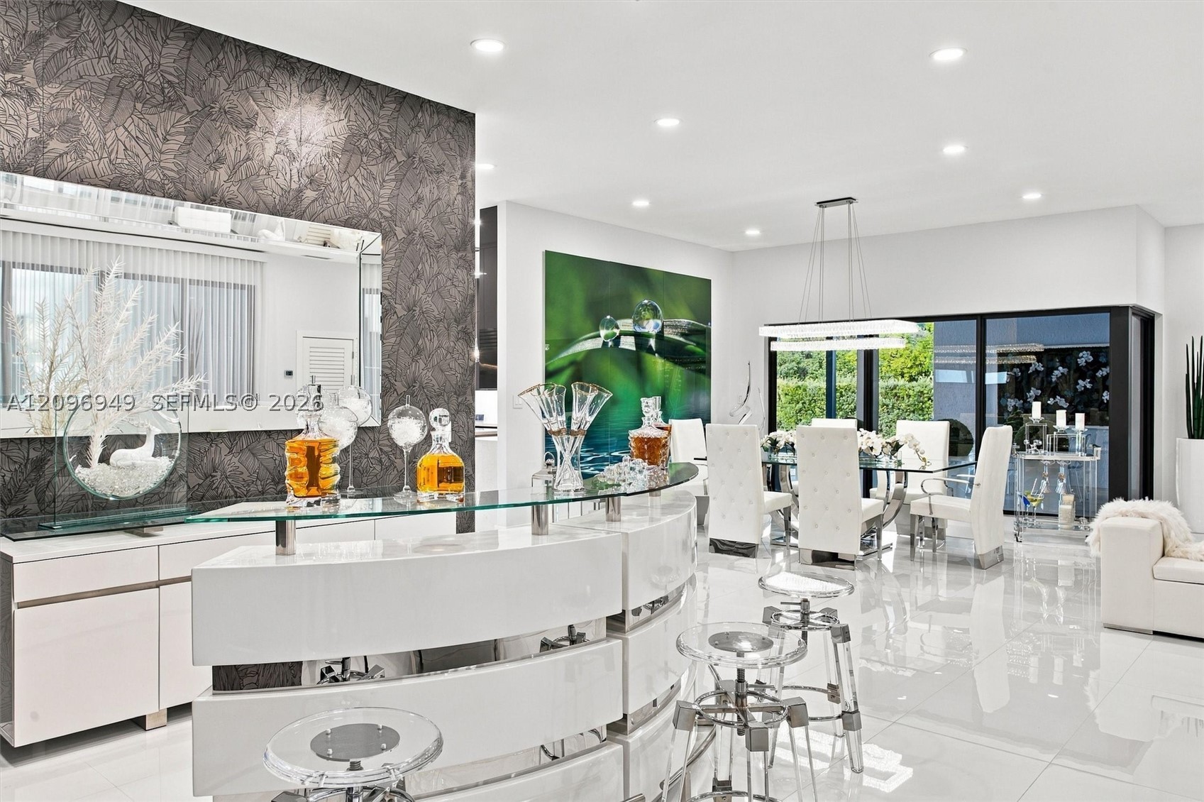 9995 NW 131st St, Hialeah Gardens FL 33018