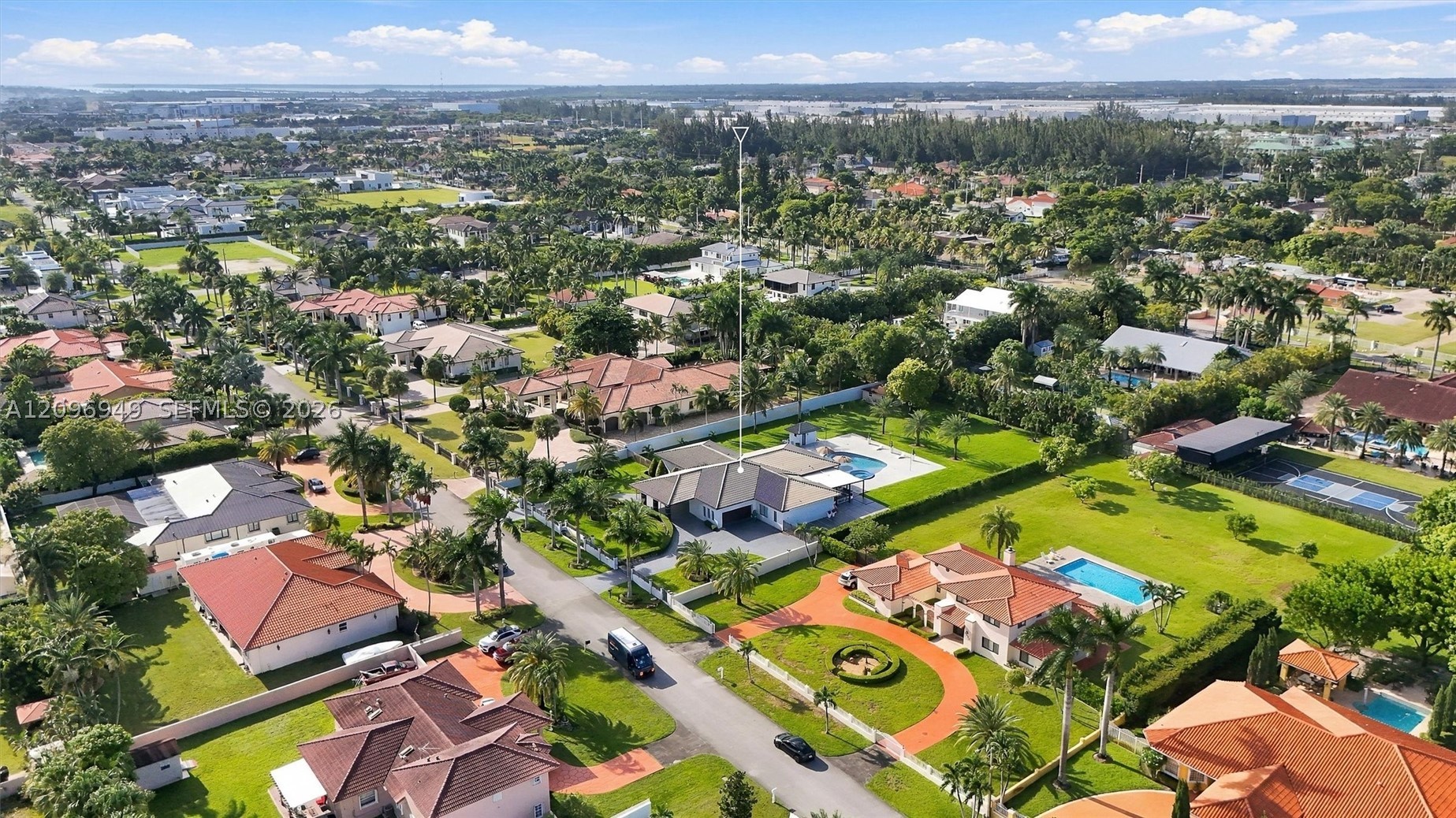 9995 NW 131st St, Hialeah Gardens FL 33018