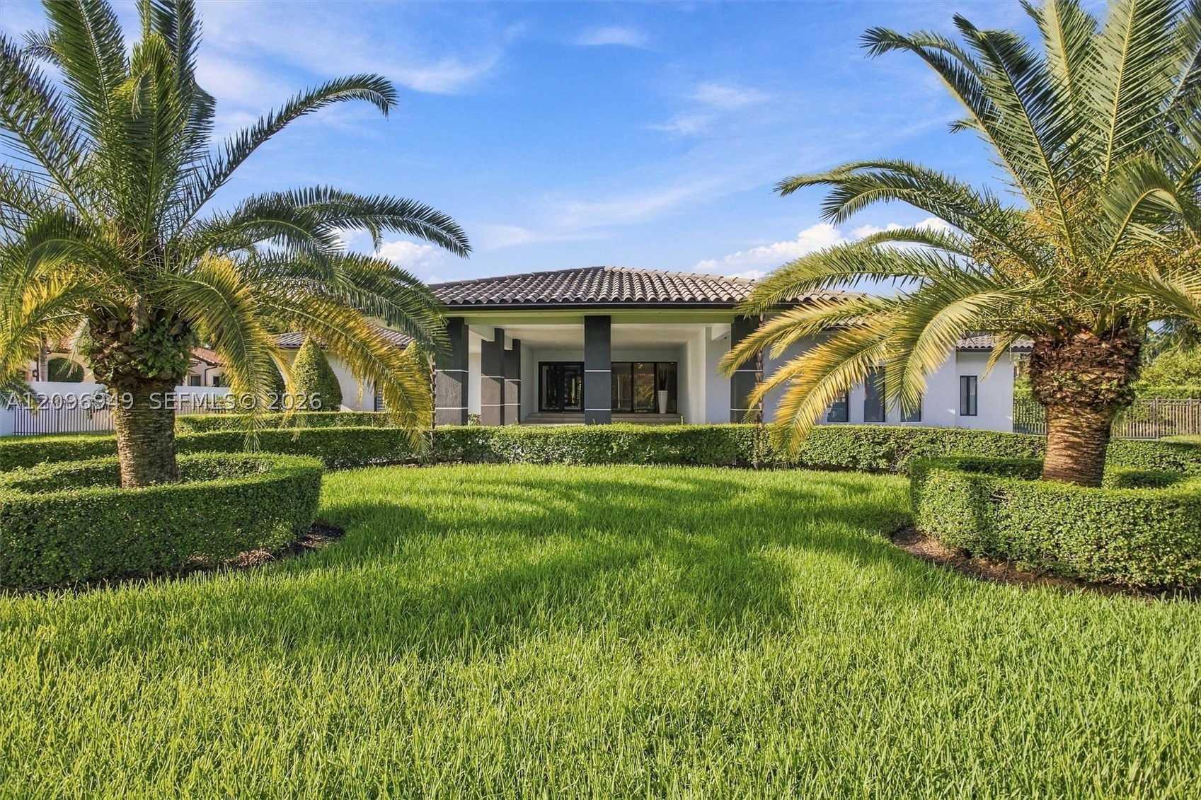9995 NW 131st St, Hialeah Gardens FL 33018