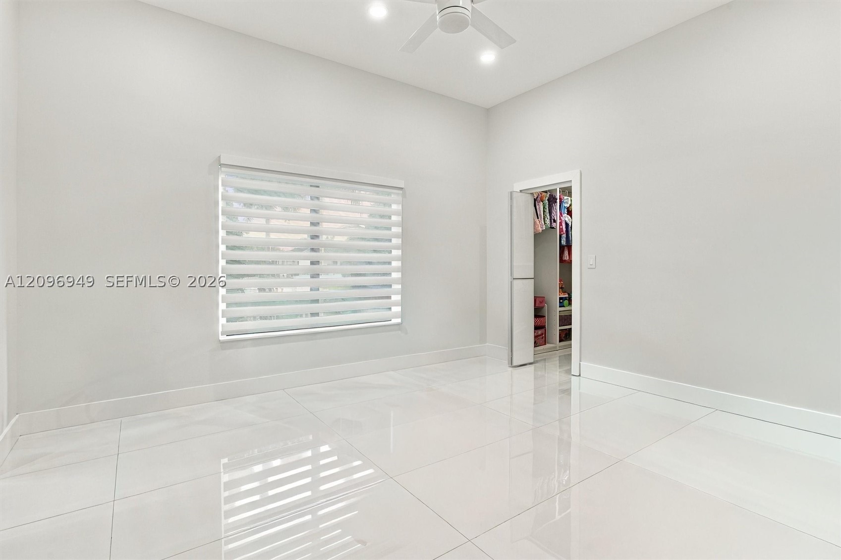 9995 NW 131st St, Hialeah Gardens FL 33018