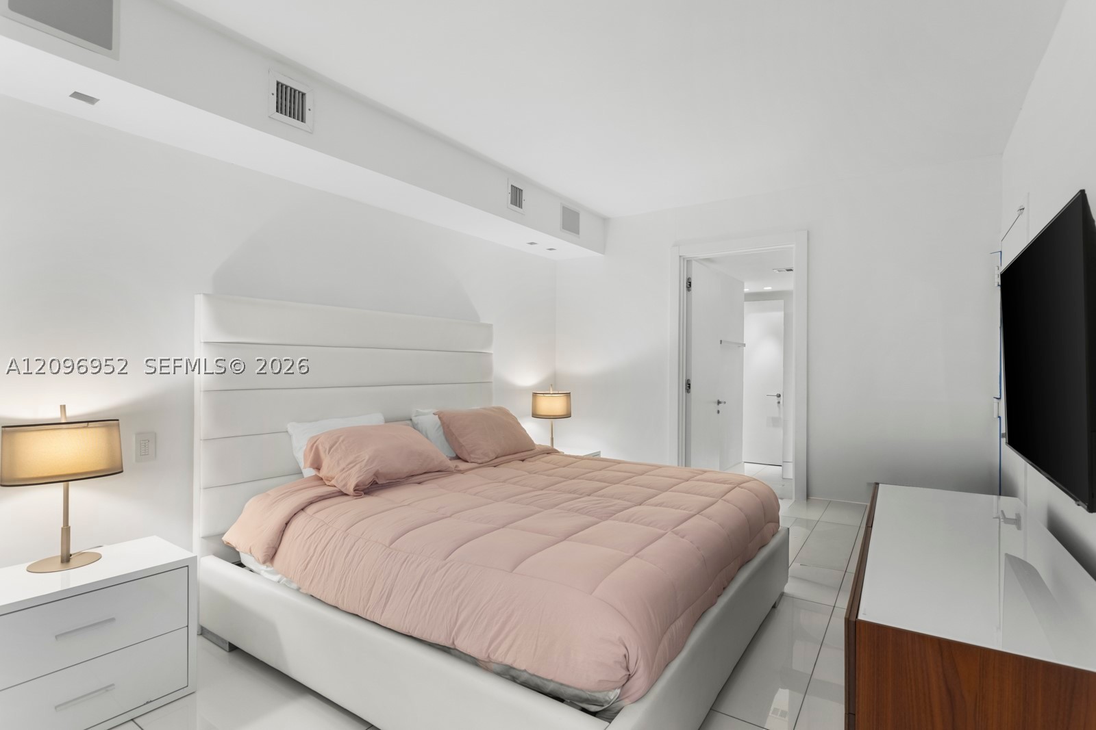 10155 Collins Avenue #1210, Bal Harbour FL 33154