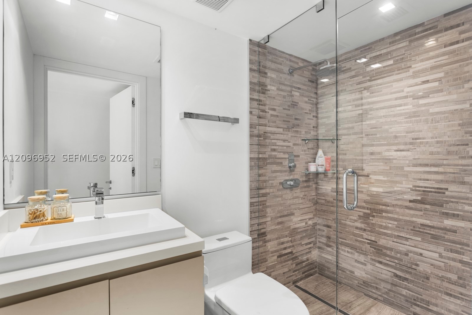 10155 Collins Avenue #1210, Bal Harbour FL 33154