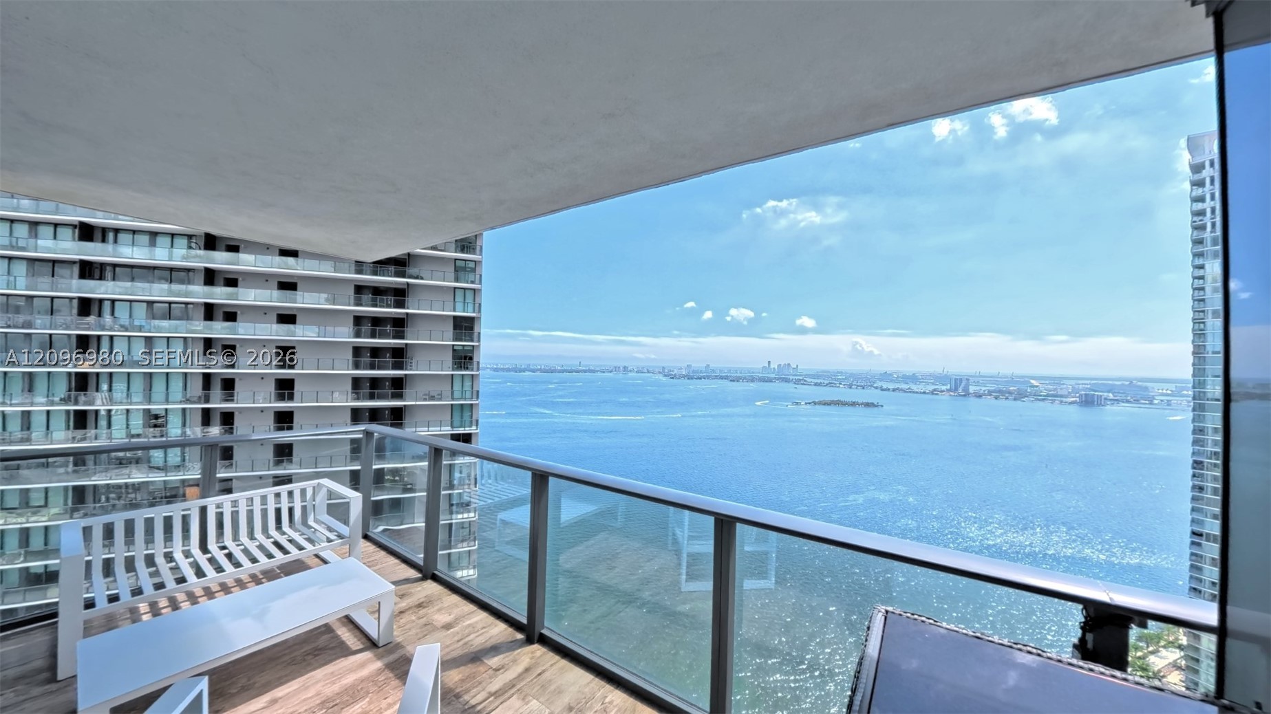 650 NE 32nd St #3707, Miami FL 33137