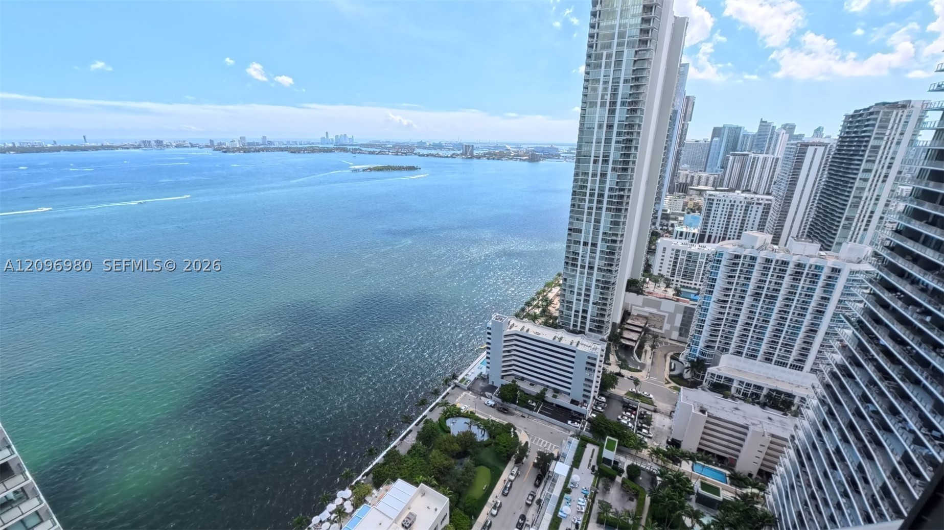650 NE 32nd St #3707, Miami FL 33137