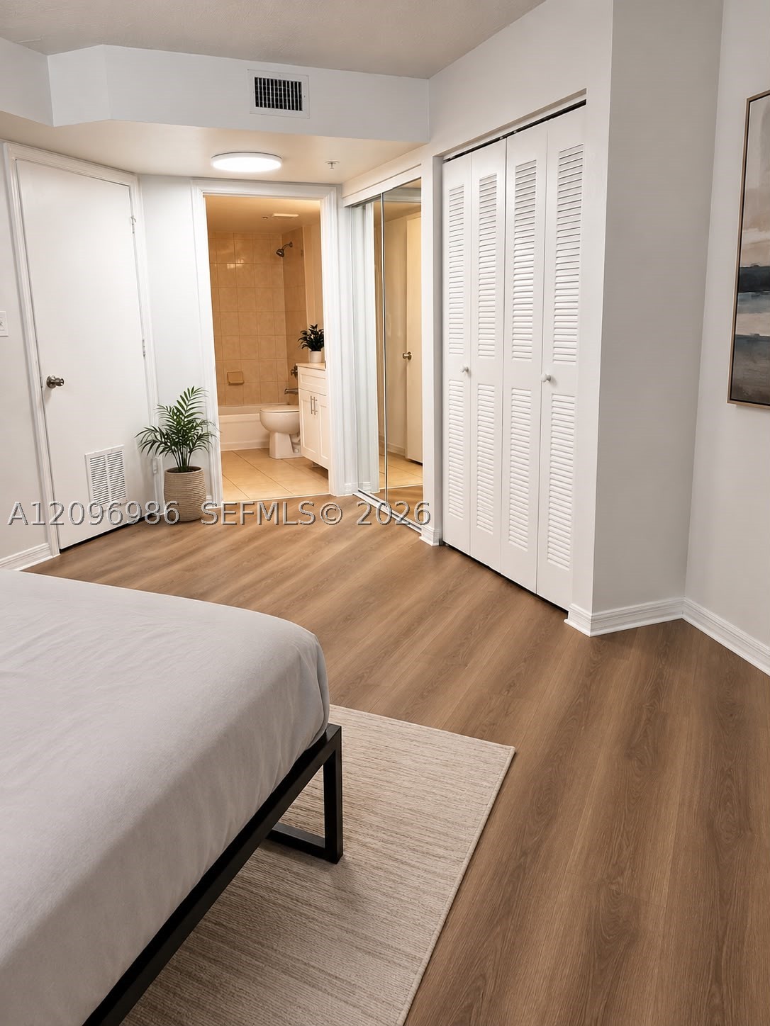 102 SW 6th Ave #507, Miami FL 33130