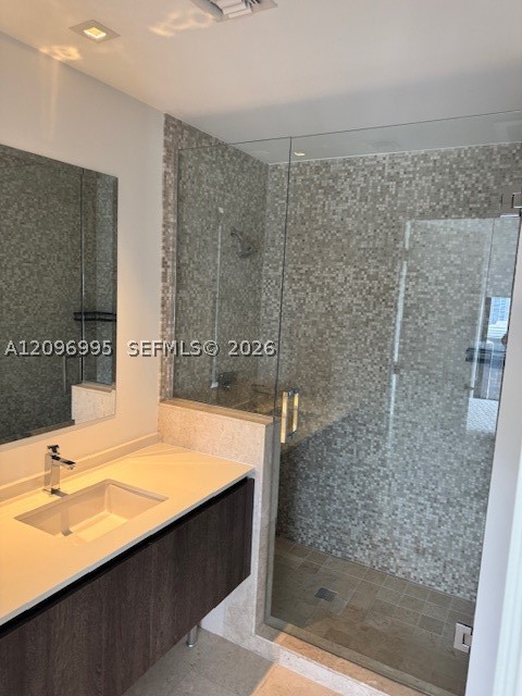 68 SE 6th St #2412, Miami FL 33131